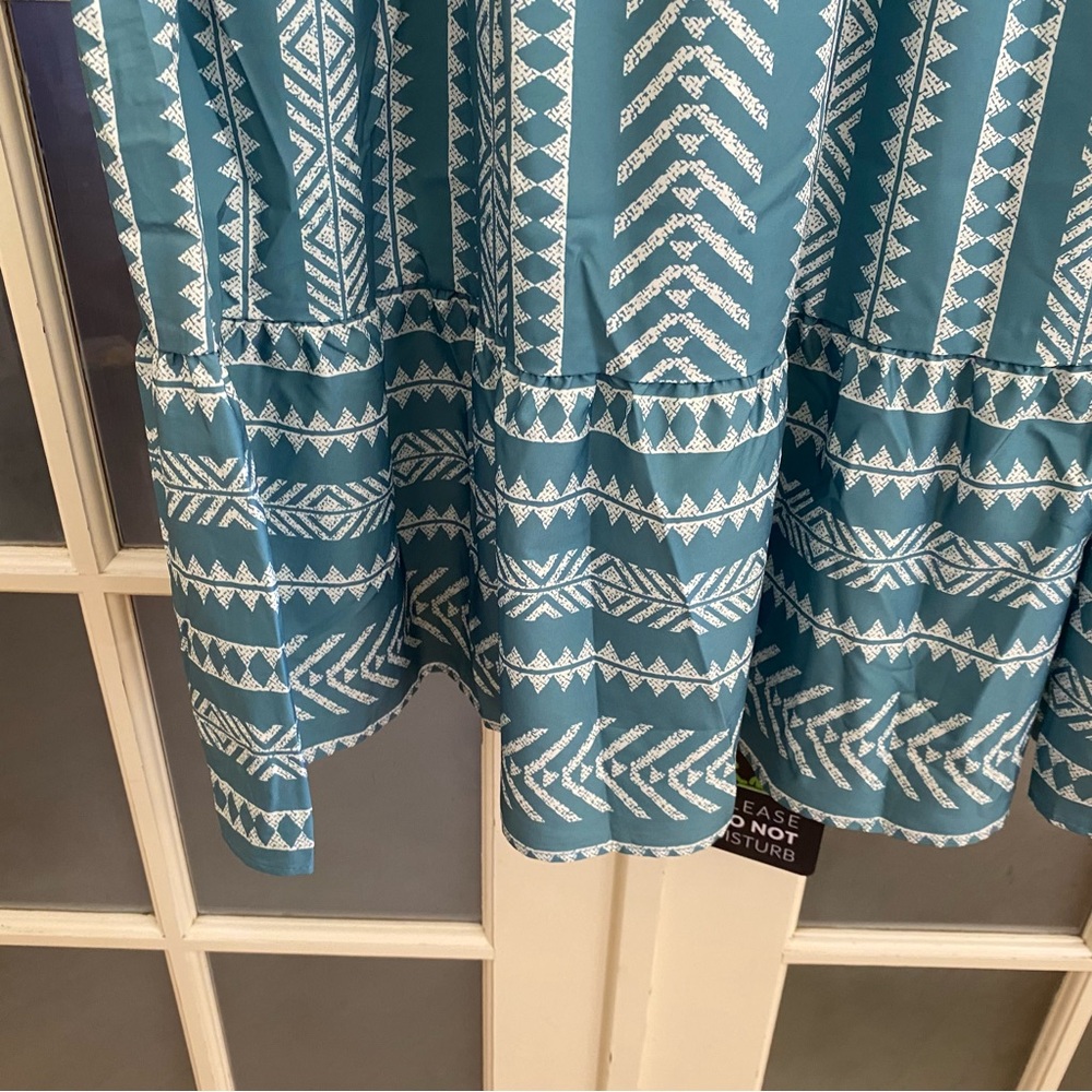 Size 3X Bloomchic Sleeveless Teal Patterned V-Neck Summer Dress - Picture 4 of 8